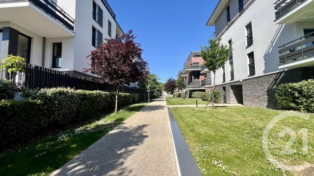 Appartement Duplex à vendre - 4 pièces - 78.47 m2 - PONTOISE - 95 - ILE-DE-FRANCE - Century 21 Osmose
