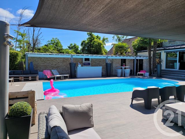 maison à vendre - 7 pièces - 285.0 m2 - PONTOISE - 95 - ILE-DE-FRANCE - Century 21 Osmose