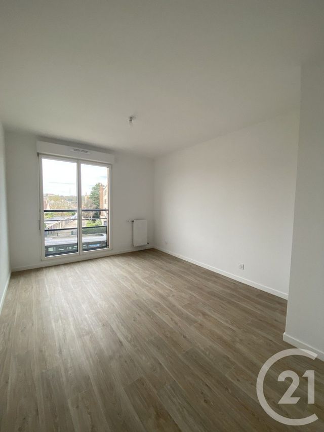 Appartement F2 à vendre - 2 pièces - 42.24 m2 - PONTOISE - 95 - ILE-DE-FRANCE - Century 21 Osmose