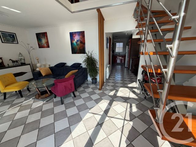 Appartement Duplex à vendre - 5 pièces - 95.29 m2 - PONTOISE - 95 - ILE-DE-FRANCE - Century 21 Osmose