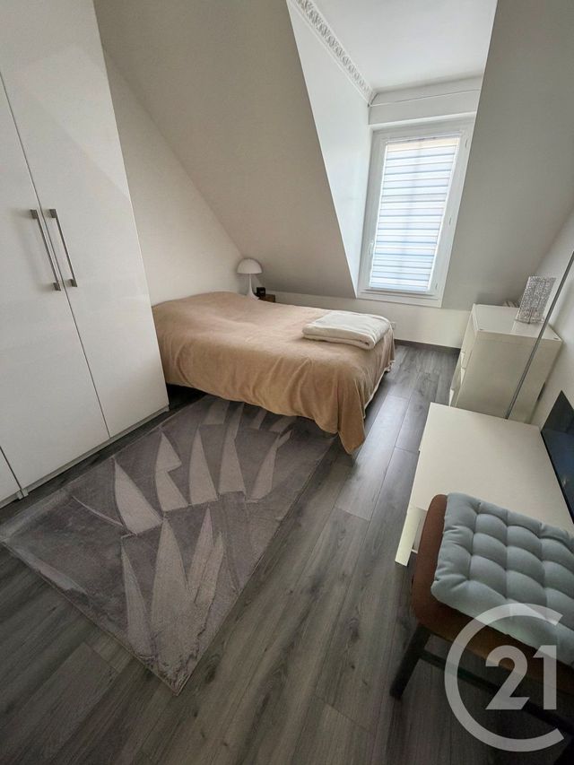 Appartement Duplex à vendre - 5 pièces - 95.29 m2 - PONTOISE - 95 - ILE-DE-FRANCE - Century 21 Osmose