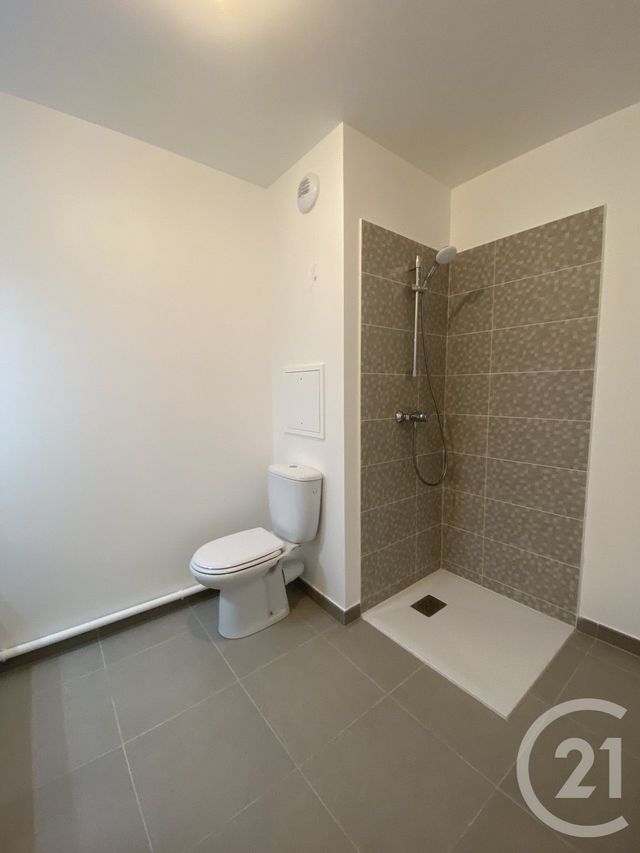 Appartement F2 à vendre - 2 pièces - 42.24 m2 - PONTOISE - 95 - ILE-DE-FRANCE - Century 21 Osmose