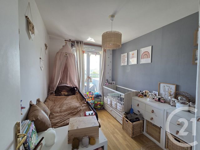 Appartement F3 à vendre - 3 pièces - 64.02 m2 - PONTOISE - 95 - ILE-DE-FRANCE - Century 21 Osmose