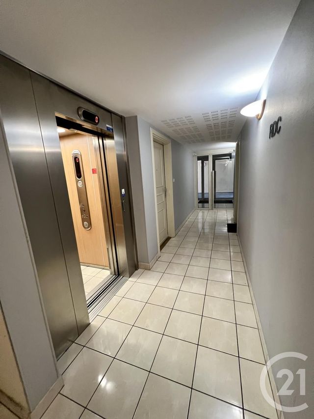 Appartement F3 à vendre - 3 pièces - 61.27 m2 - ST OUEN L AUMONE - 95 - ILE-DE-FRANCE - Century 21 Osmose