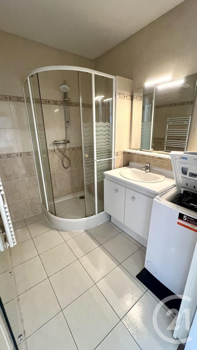 Appartement F3 à vendre - 3 pièces - 61.27 m2 - ST OUEN L AUMONE - 95 - ILE-DE-FRANCE - Century 21 Osmose