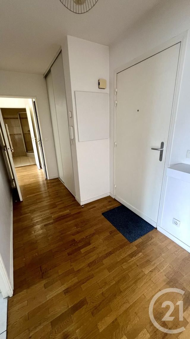 Appartement F3 à vendre - 3 pièces - 61.27 m2 - ST OUEN L AUMONE - 95 - ILE-DE-FRANCE - Century 21 Osmose