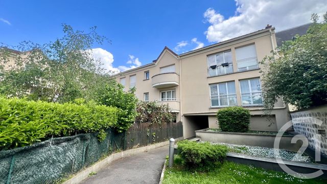 Appartement F3 à vendre - 3 pièces - 61.27 m2 - ST OUEN L AUMONE - 95 - ILE-DE-FRANCE - Century 21 Osmose