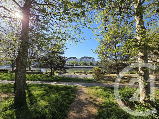 Appartement F3 à vendre - 3 pièces - 64.02 m2 - ST OUEN L AUMONE - 95 - ILE-DE-FRANCE - Century 21 Osmose