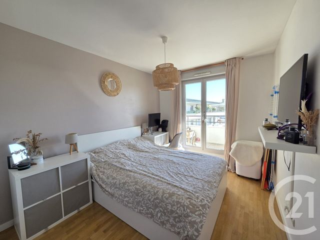 Appartement F3 à vendre - 3 pièces - 64.02 m2 - ST OUEN L AUMONE - 95 - ILE-DE-FRANCE - Century 21 Osmose
