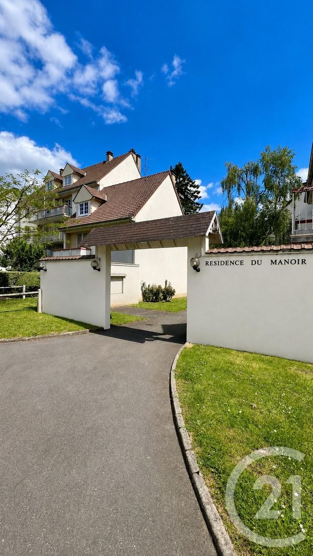 Appartement F5 à vendre - 5 pièces - 104.01 m2 - PONTOISE - 95 - ILE-DE-FRANCE - Century 21 Osmose