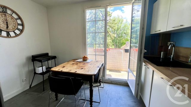 Appartement F5 à vendre - 5 pièces - 104.01 m2 - PONTOISE - 95 - ILE-DE-FRANCE - Century 21 Osmose