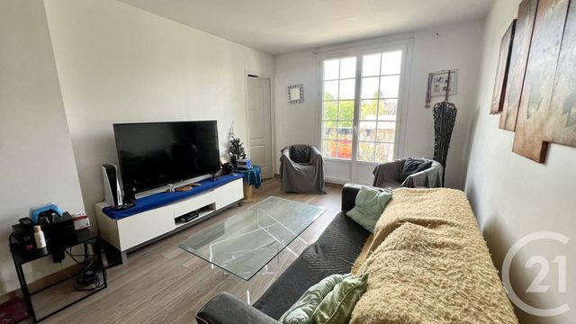 Appartement F5 à vendre - 5 pièces - 104.01 m2 - PONTOISE - 95 - ILE-DE-FRANCE - Century 21 Osmose