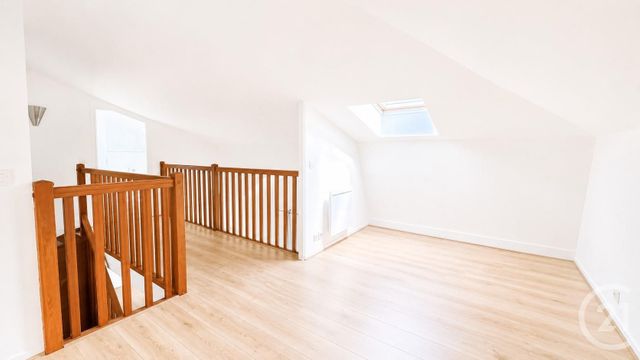 Appartement F2 à vendre - 2 pièces - 57.21 m2 - PONTOISE - 95 - ILE-DE-FRANCE - Century 21 Osmose