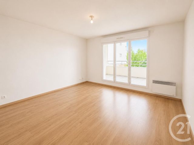 Appartement F4 à vendre - 4 pièces - 85.0 m2 - PONTOISE - 95 - ILE-DE-FRANCE - Century 21 Osmose