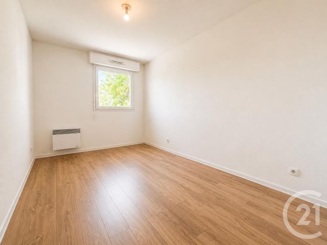 Appartement F4 à vendre - 4 pièces - 85.0 m2 - PONTOISE - 95 - ILE-DE-FRANCE - Century 21 Osmose