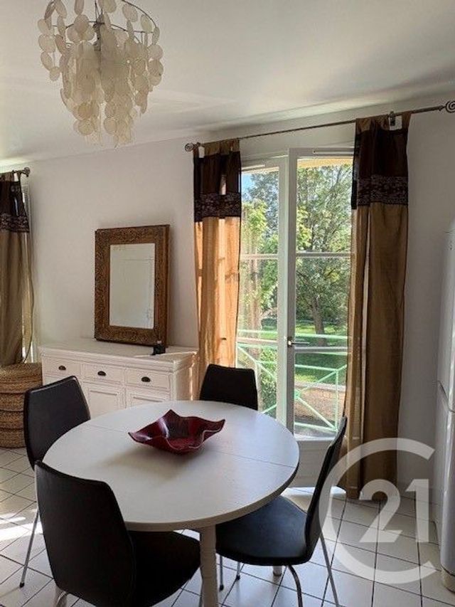 Appartement à louer - 2 pièces - 36.95 m2 - PONTOISE - 95 - ILE-DE-FRANCE - Century 21 Osmose