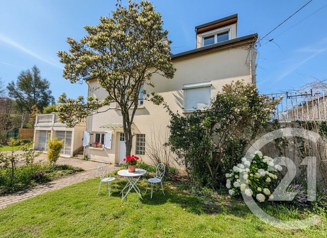 maison à vendre - 5 pièces - 141.0 m2 - AUVERS SUR OISE - 95 - ILE-DE-FRANCE - Century 21 Osmose