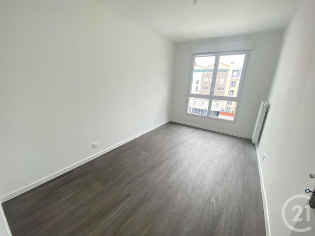 Appartement F3 à louer - 3 pièces - 72.6 m2 - PONTOISE - 95 - ILE-DE-FRANCE - Century 21 Osmose