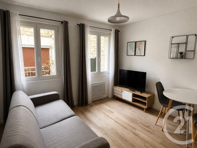 Appartement F1 à vendre - 1 pièce - 16.9 m2 - PONTOISE - 95 - ILE-DE-FRANCE - Century 21 Osmose