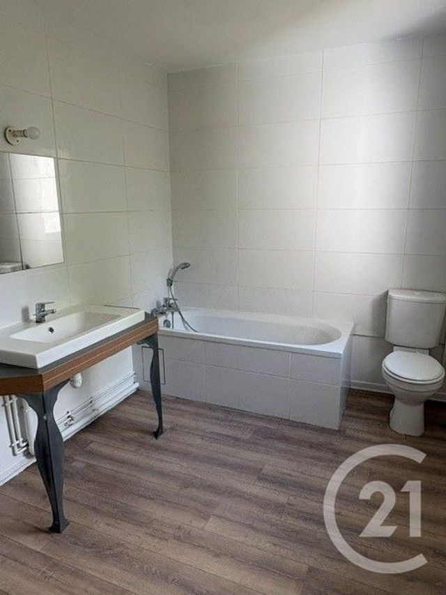 maison à louer - 6 pièces - 135.0 m2 - PONTOISE - 95 - ILE-DE-FRANCE - Century 21 Osmose