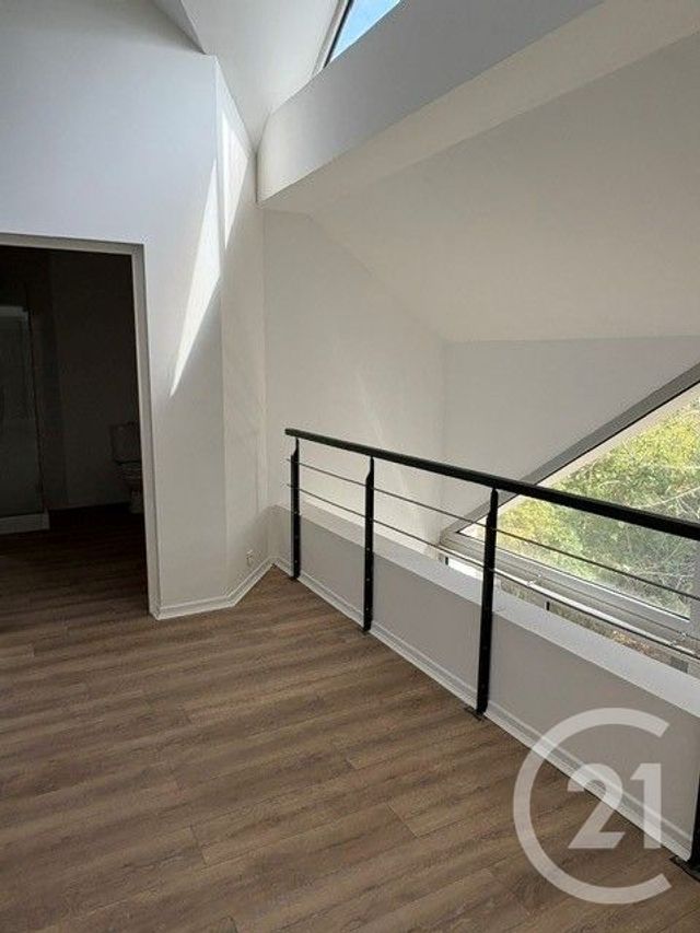 maison à louer - 6 pièces - 135.0 m2 - PONTOISE - 95 - ILE-DE-FRANCE - Century 21 Osmose