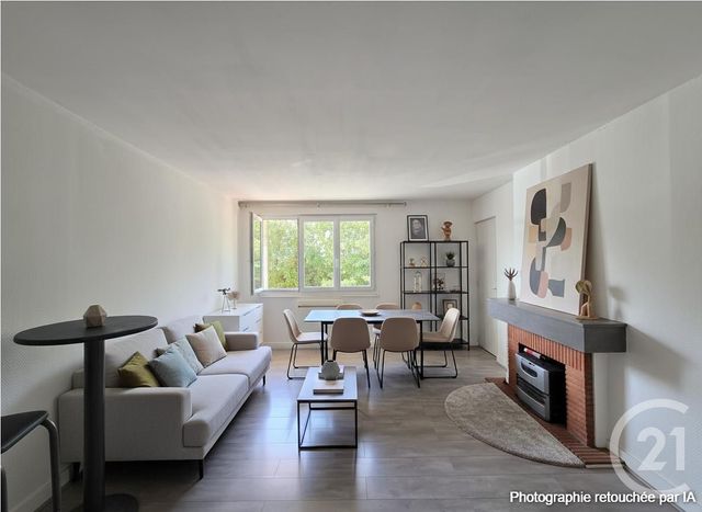 Appartement F2 à vendre - 2 pièces - 50.56 m2 - PONTOISE - 95 - ILE-DE-FRANCE - Century 21 Osmose
