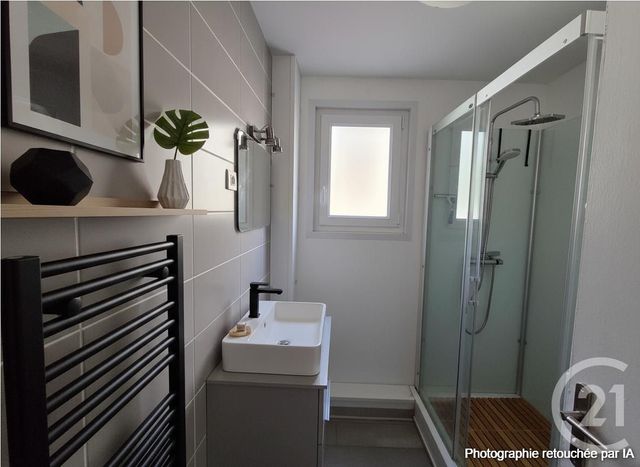 Appartement F2 à vendre - 2 pièces - 50.56 m2 - PONTOISE - 95 - ILE-DE-FRANCE - Century 21 Osmose