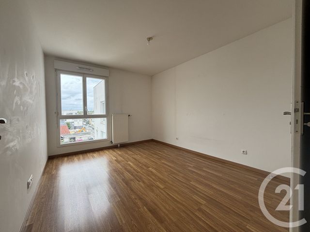 Appartement F2 à vendre - 2 pièces - 46.23 m2 - ERAGNY SUR OISE - 95 - ILE-DE-FRANCE - Century 21 Osmose