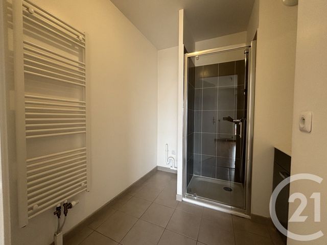 Appartement F2 à vendre - 2 pièces - 46.23 m2 - ERAGNY SUR OISE - 95 - ILE-DE-FRANCE - Century 21 Osmose