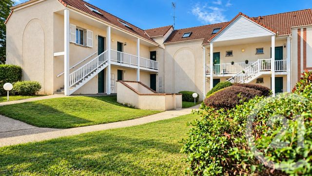 Appartement F2 à vendre - 2 pièces - 47.56 m2 - VAUREAL - 95 - ILE-DE-FRANCE - Century 21 Osmose