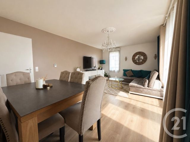 Appartement F3 à vendre - 3 pièces - 69.2 m2 - ERAGNY SUR OISE - 95 - ILE-DE-FRANCE - Century 21 Osmose