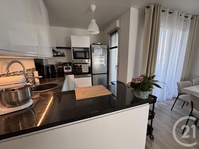 Appartement F4 à vendre - 4 pièces - 78.49 m2 - ERAGNY SUR OISE - 95 - ILE-DE-FRANCE - Century 21 Osmose