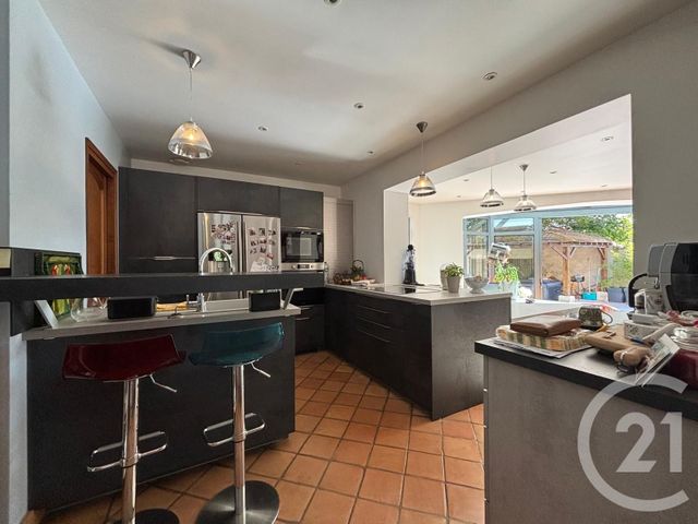 maison à vendre - 7 pièces - 223.0 m2 - ERAGNY SUR OISE - 95 - ILE-DE-FRANCE - Century 21 Osmose